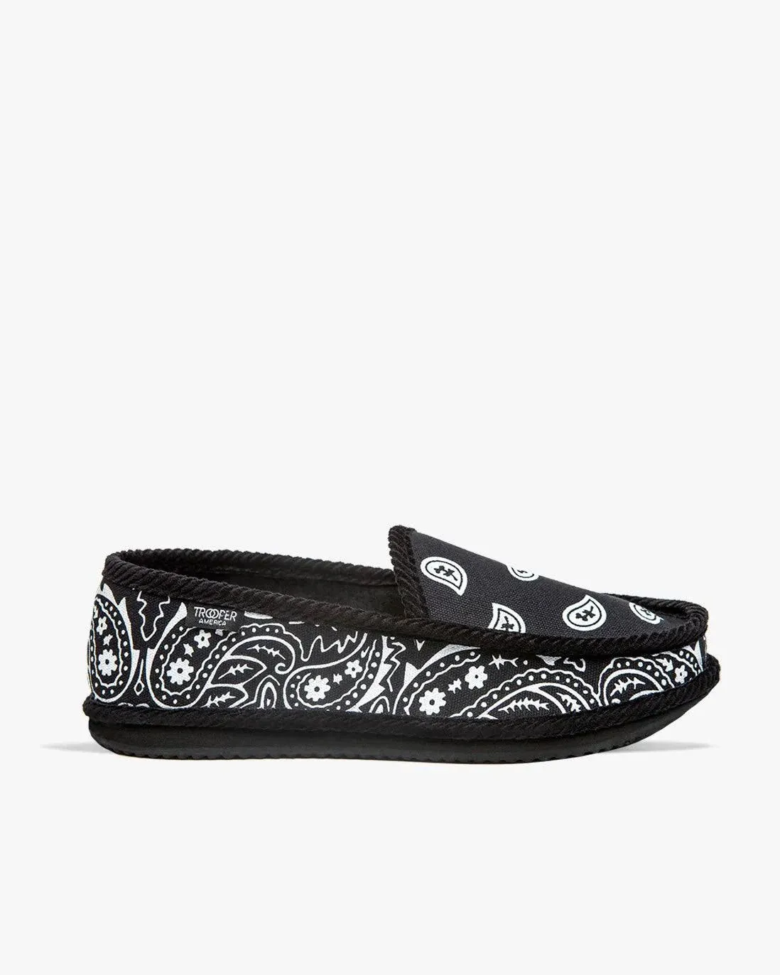 Troooper America KS-002 Bandanna Paisley Slip-On House Shoe Slippers