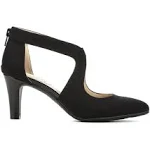 Giovanna 2 Pump - Wide Width Available (Women)