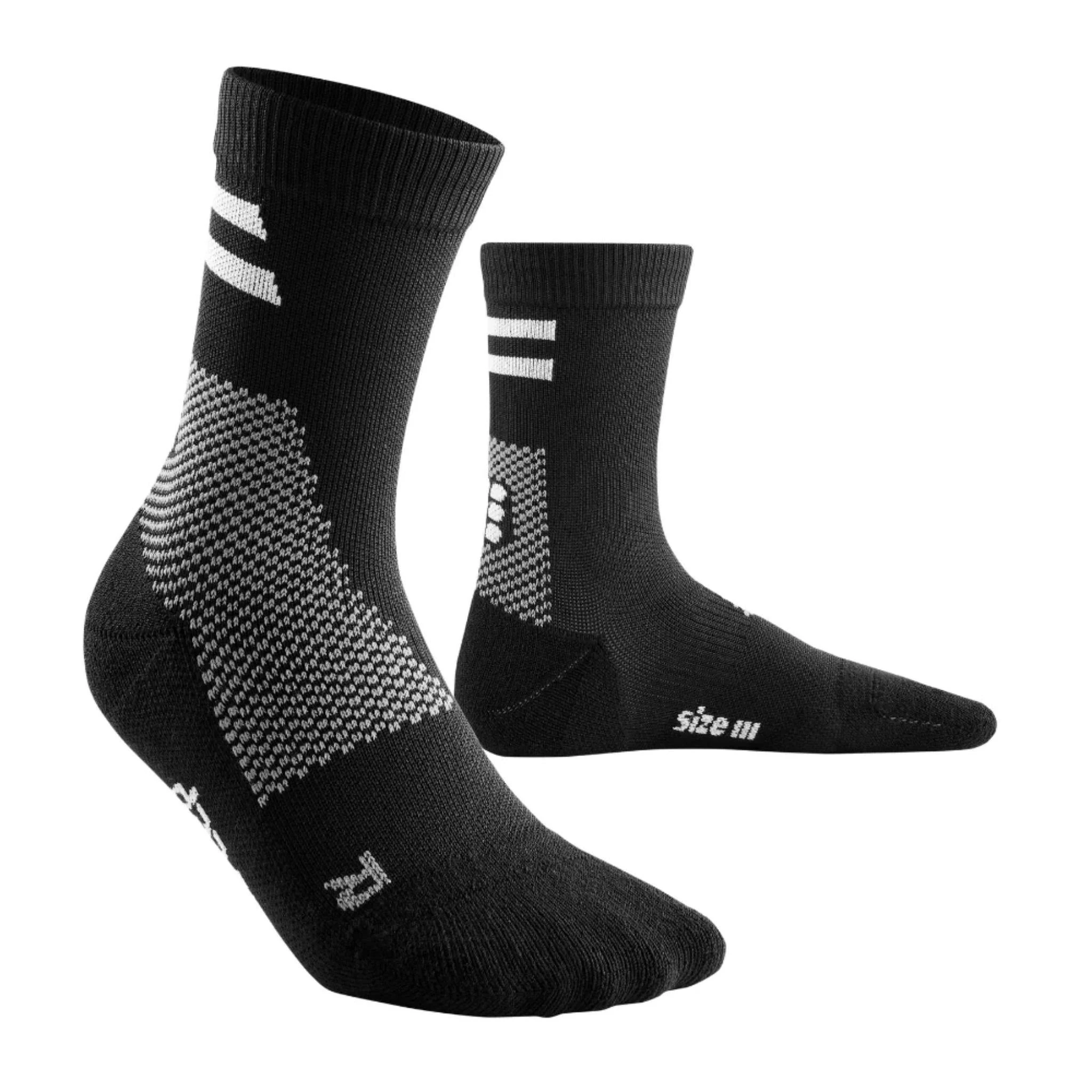 CEP Training Mid Cut Compression Socks, LG / Black