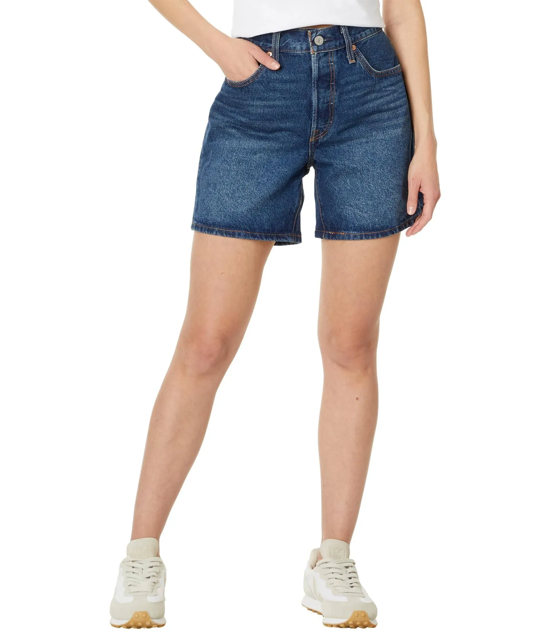 Levi's Women's Mid-Rise Jean Shorts - Pleased to Meet You 32