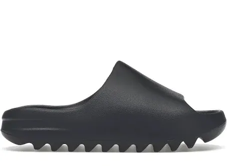 Yeezy Slide Dark Onyx