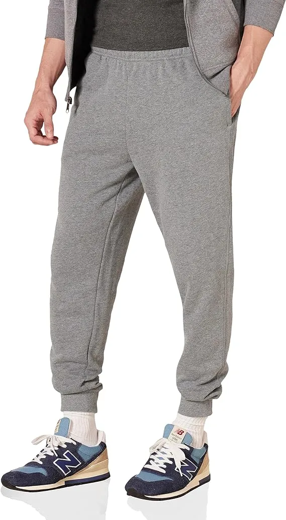 Amazon Essentials Mens Fleece Jogger Pant, Light Grey Heather, Medium