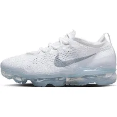 Nike Women's Air Vapormax 2023 Flyknit Shoes, Size 7, White/Platinum