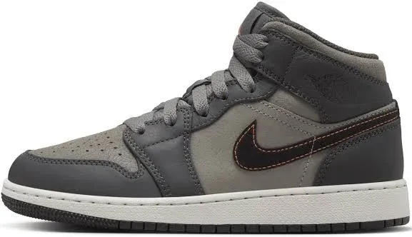 Air Jordan 1 Mid SE GS 'Panda Elephant'