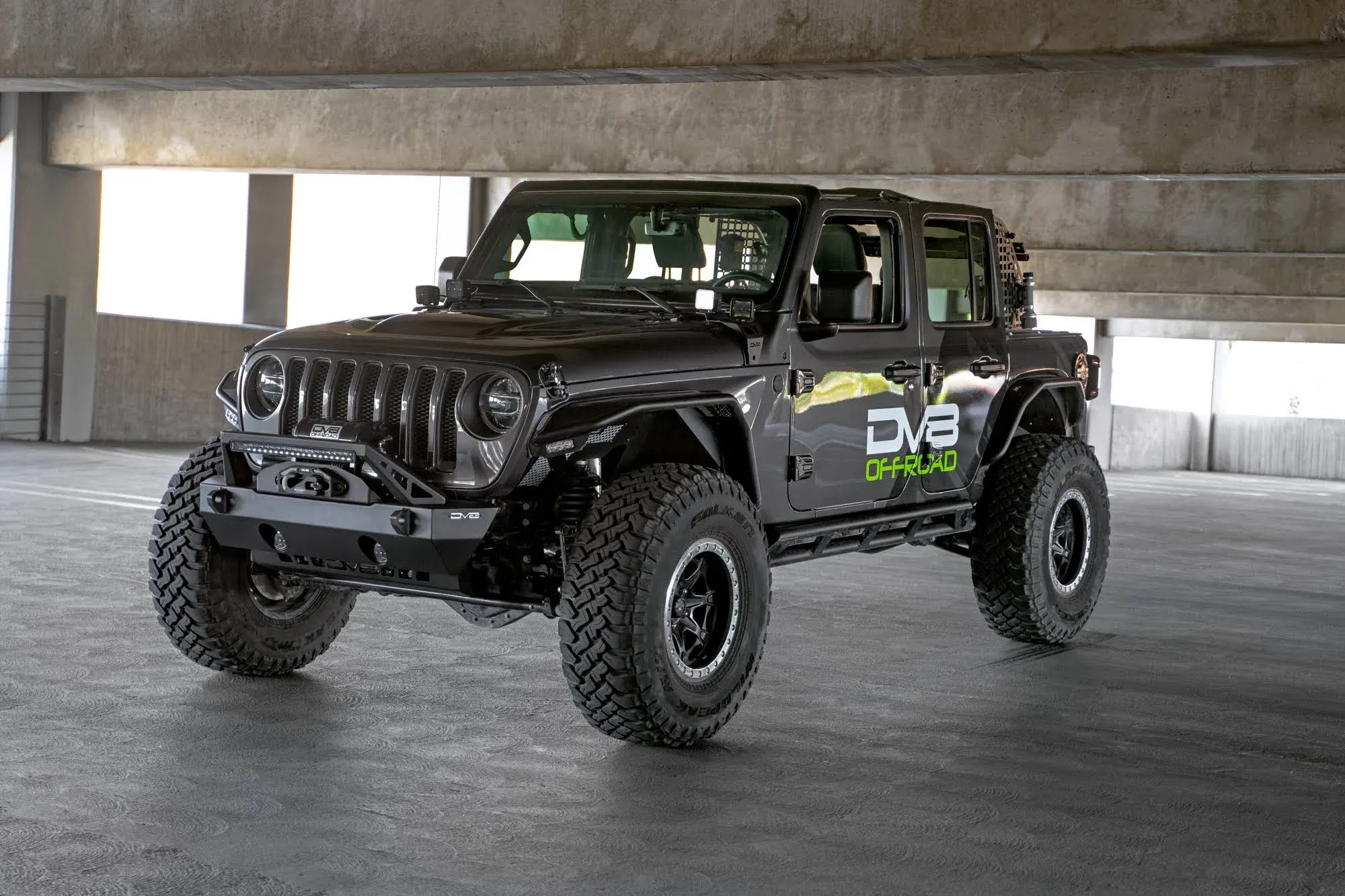 Jeep Wrangler JL, JK & Gladiator JT DV8 Offroad FS-25 Stubby Front Bumper w/ Plated Bull Bar FBJL-06