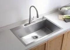 Kohler Vault 33" top-/undermount Single-Bowl Kitchen Sink