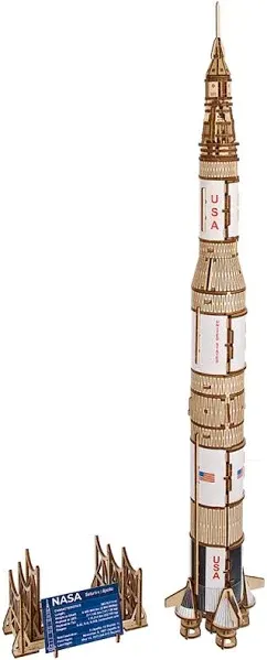 NASA Saturn V Model Kit