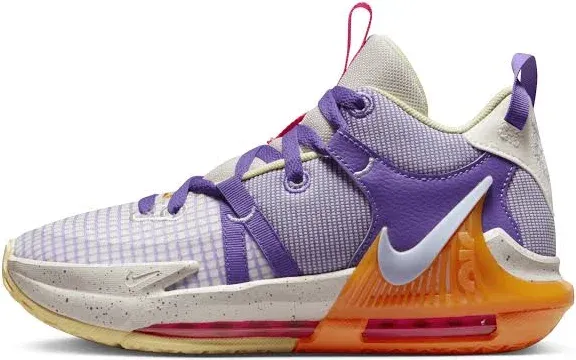 LeBron witness 7  Basketball shoes