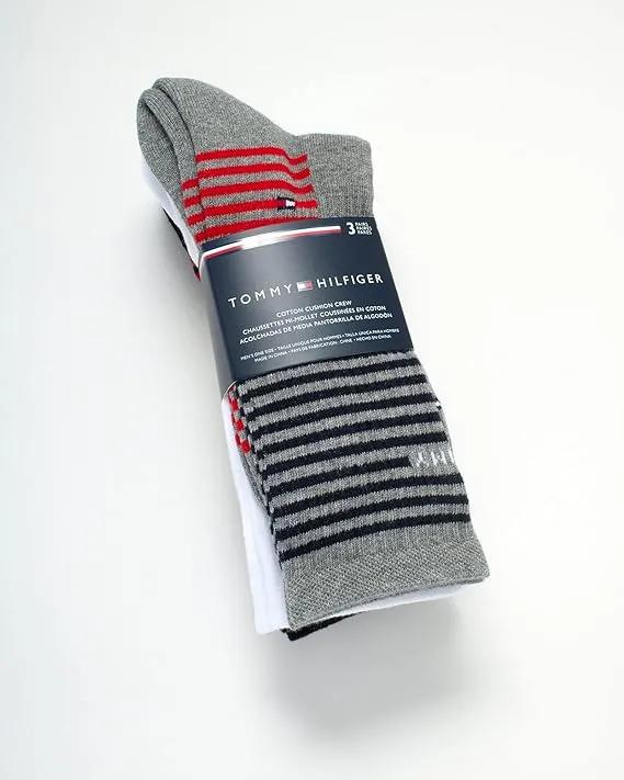 Tommy Hilfiger Men’s Athletic Socks – Cushion Crew Socks, Zipper Travel Bag (3 Pack)