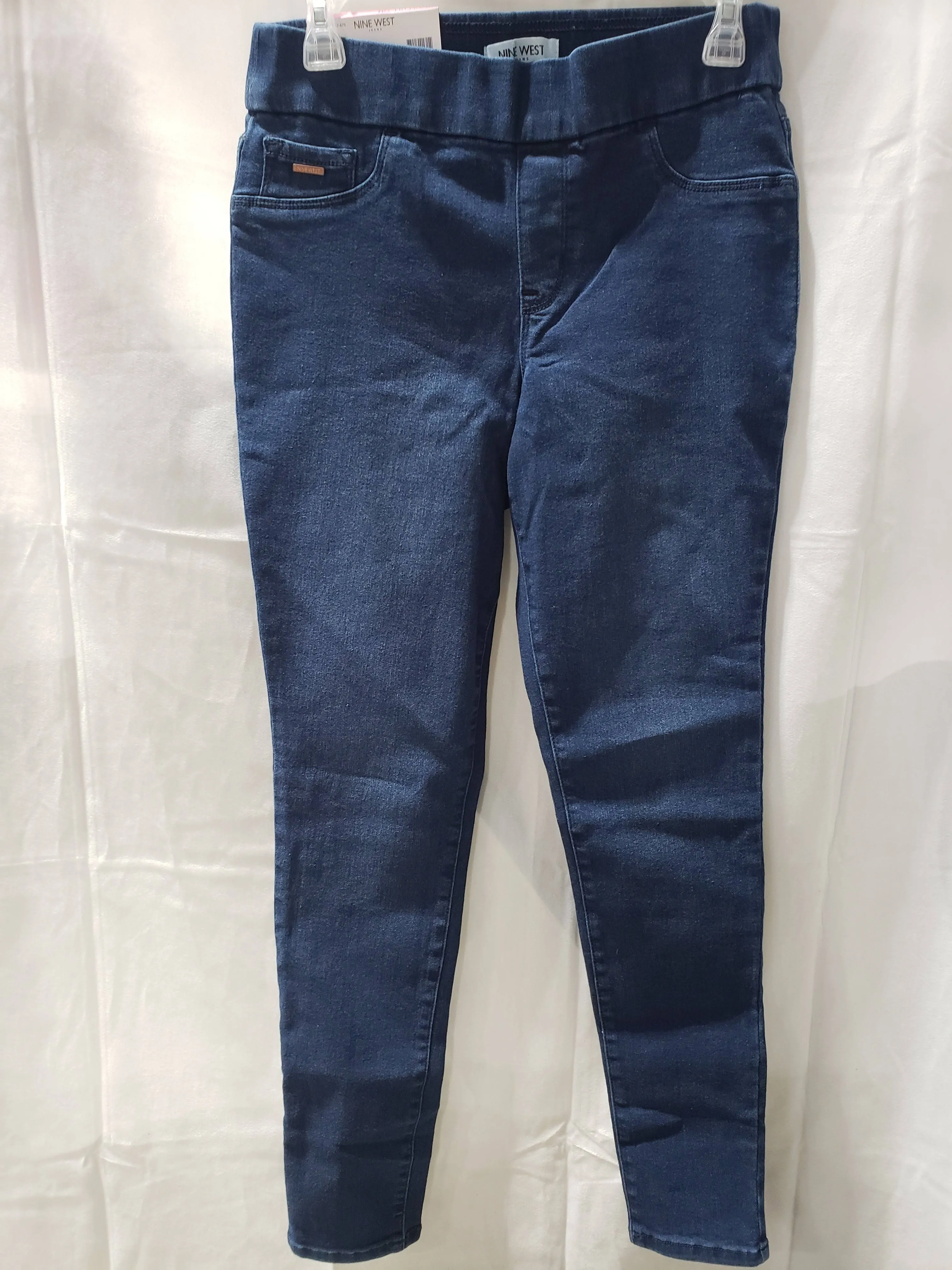 Nine West Women&#039;s Heidi Pull On Skinny Jeans Size 6 Dark Wash!!!!!