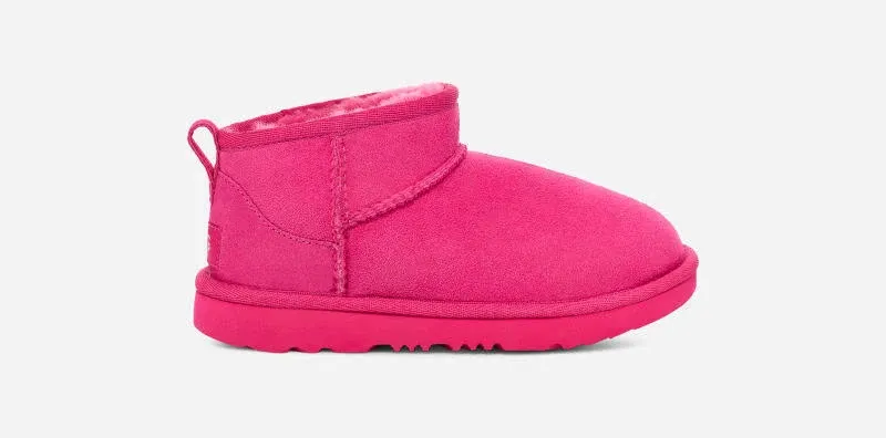 Ugg Kids' Classic Ultra Mini Bootie, 5 / Berry