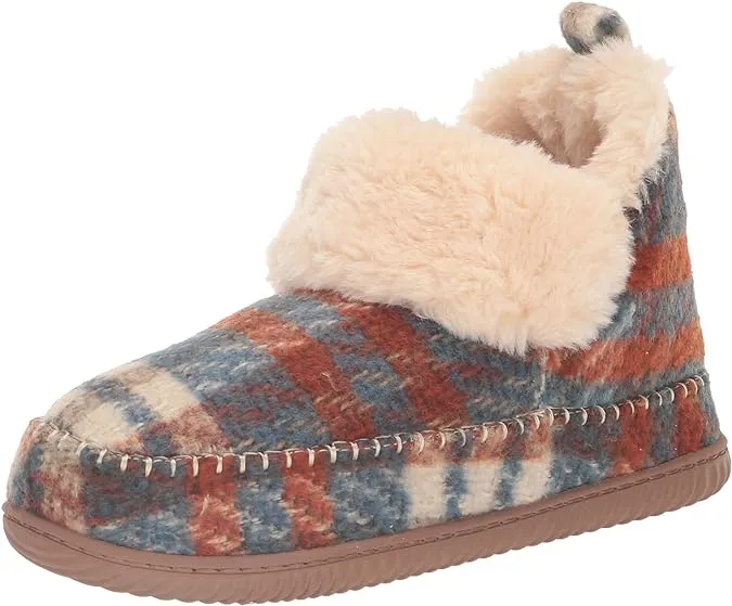 Dearfoams Women's Moritz Indoor/Outdoor Cozy Bootie Camping Furry Slipper