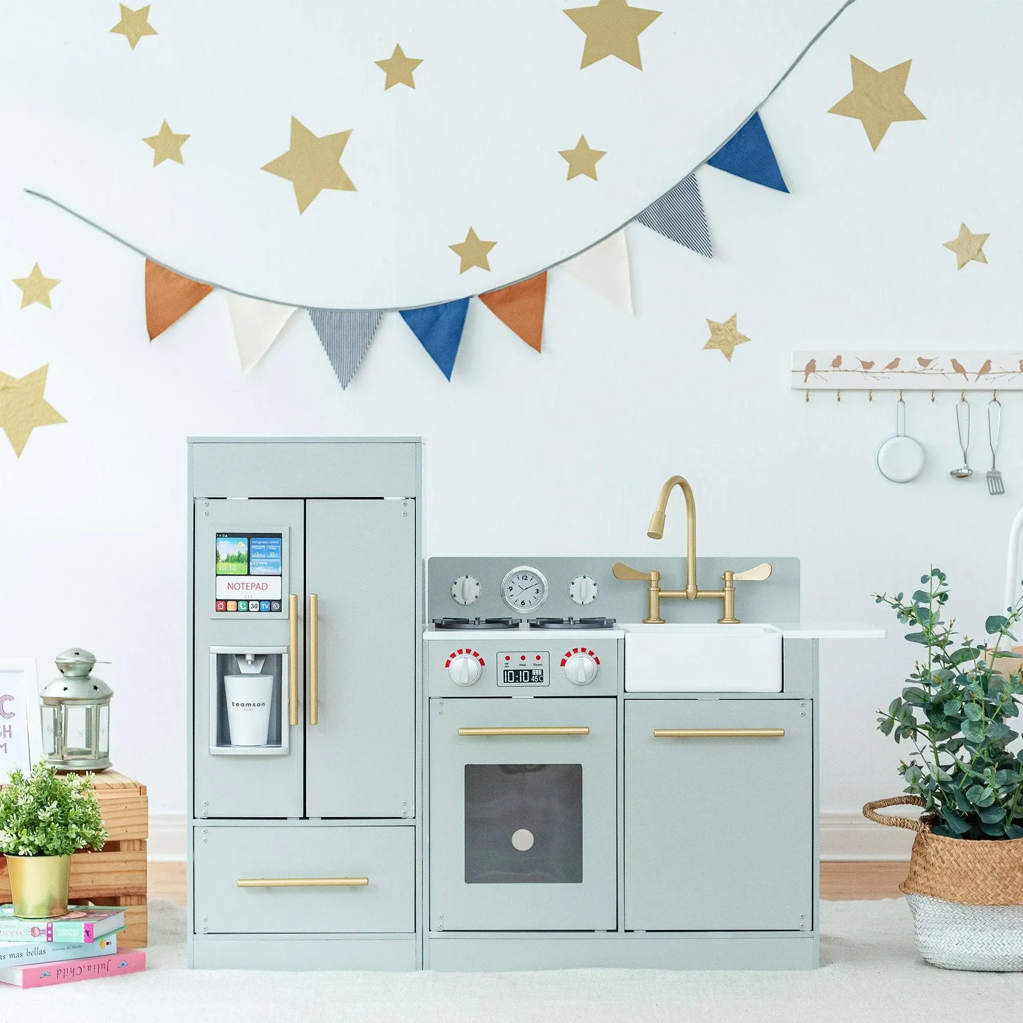 Teamson Kids Little Chef Chelsea Modern Play Kitchen, Silver Grey