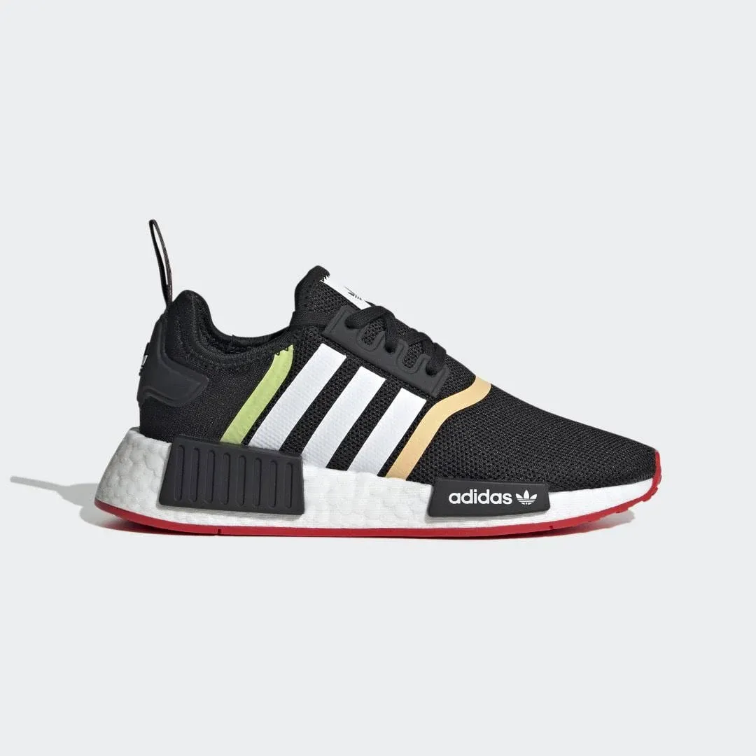 adidas Originals Big Kids NMD_R1 Sneaker  GZ2100 Black/White